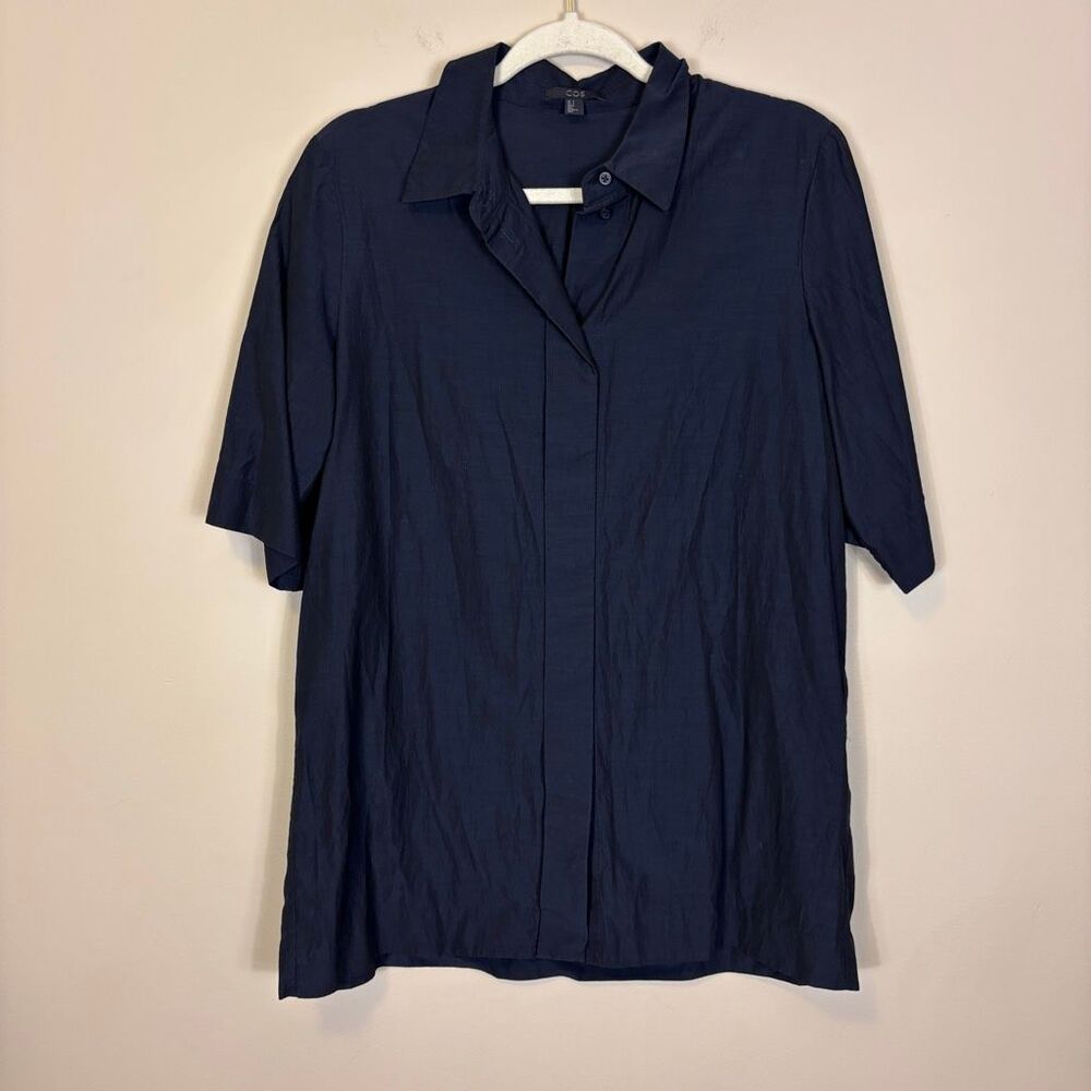 COS Navy Blue Collared Hidden Button Up Short Sleeve Shirt Women’s 8